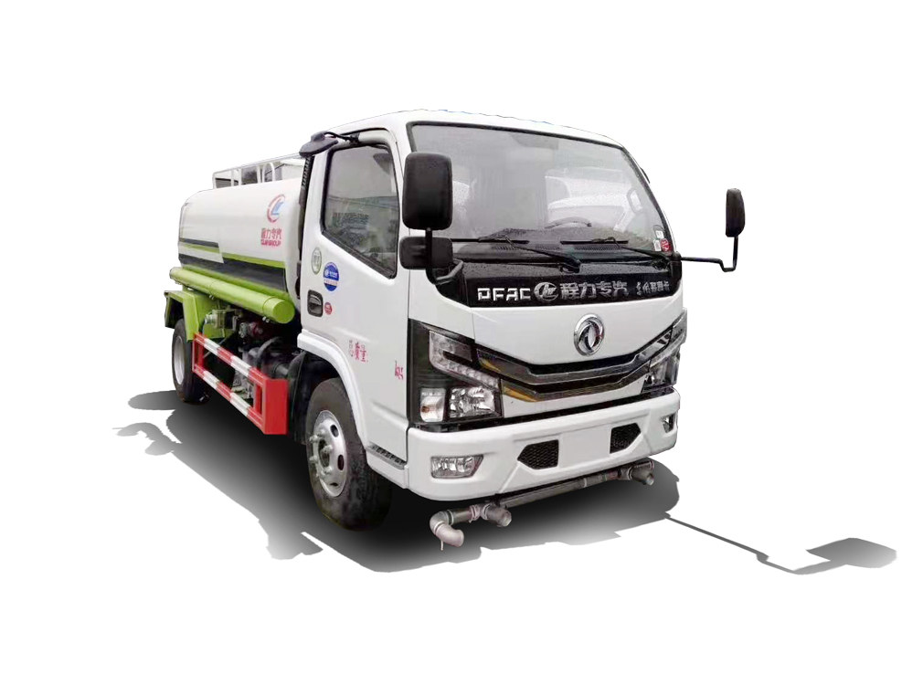 国六东风多利卡5吨洒水车
