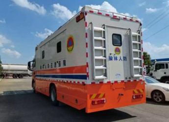 重汽饮食保障车