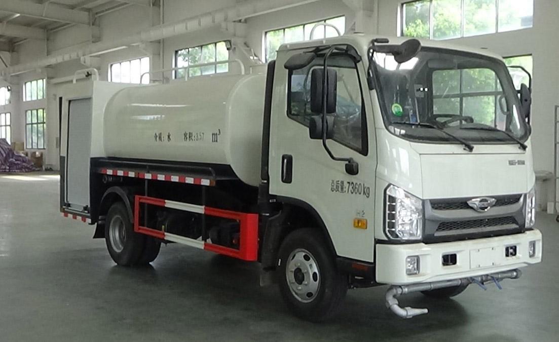程力威牌CLW5073GSSADY型洒水车